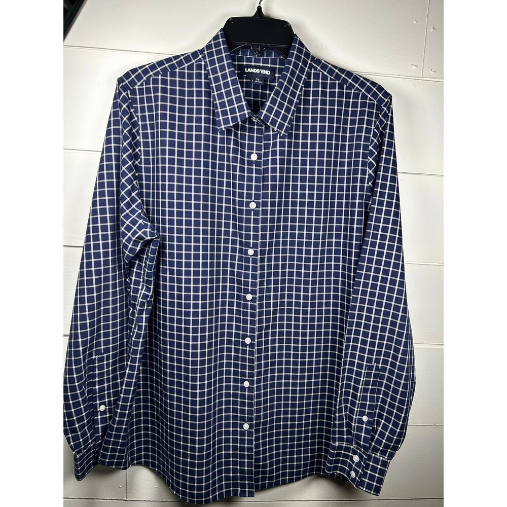EUC Land's End Navy Blue and White Checkered Mens Button Up, Size 16 - Picture 5 of 9